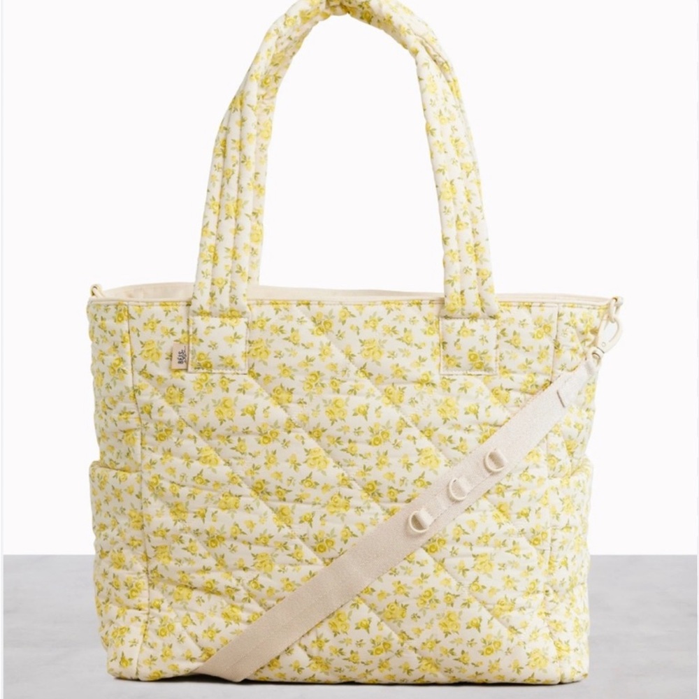 BÉIS / Beis x Elsa Hosk: Garden Party Tote